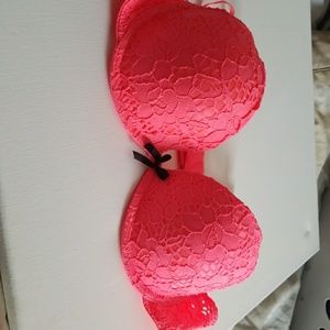Coral bra